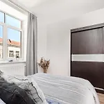 Spacious Centre With Parking Self Check-in * Vilnius