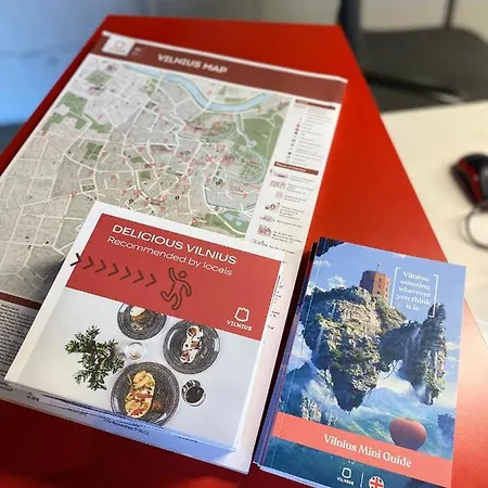 Spacious Centre With Parking Self Check-in Апартаменты